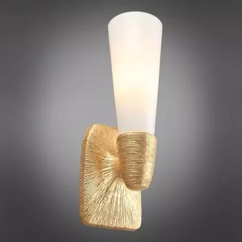 Светильник настенный (бра) Hloya Е14