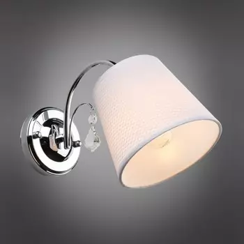 Светильник настенный (бра) Novello E14 60Вт