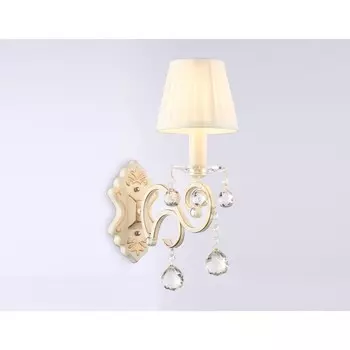 Светильник настенный с абажуром и хрусталём Ambrella light, Traditional, TR4562, 1хE14, цвет бежевый, золото