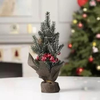 Светодиодная фигура «Ёлка с ягодами и шишками» 8.5 29 6.5 см, пластик, батарейки CR2032х2 (в комплекте), свечение тёплое белое