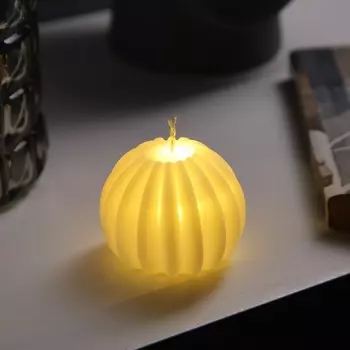 Светодиодная фигура «Свеча шарики» 6х6 см, батарейки AG13х3 (в комплекте), свечение теплое белое