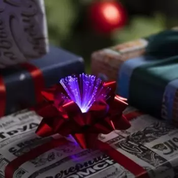 Светодиодная игрушка «Бант-звезда» 9 6 9 см, батарейки LR44х3 (в комплекте), свечение мульти, красная