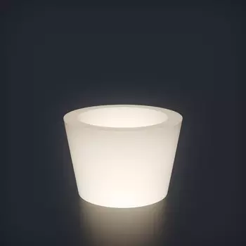 Светодиодное кашпо Cone mini, 79 52.5 79 см, IP65, аккумулятор, свечение RGB