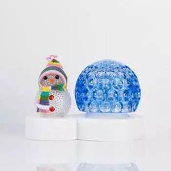 Световой прибор «Снеговик с синим шаром» 9.5 см, свечение мульти, 220 В