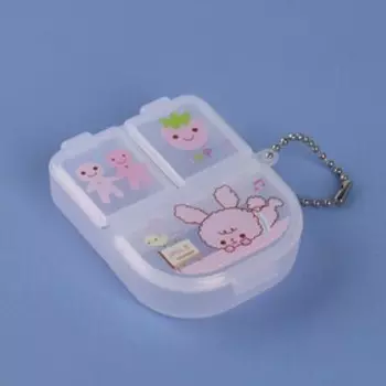 Таблетница с цепочкой, 3 секции, цвет МИКС