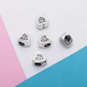 Талисман "Сердце в узорах", цвет серебро