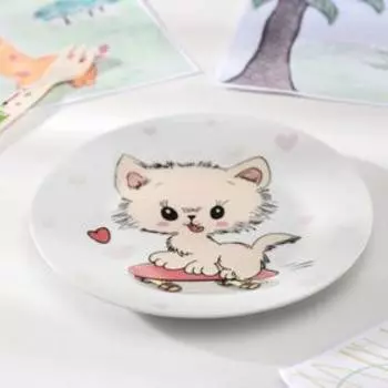 Детская тарелка Доляна «Котёнок на скейте», d=17.5 см, керамика, белая