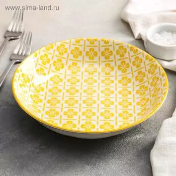 Тарелка керамическая глубокая «Незабудка», 920 мл, d=20,5 см, цвет жёлтый