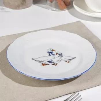 Тарелка фарфоровая «Гуси», d=17,5 см, рисунок микс