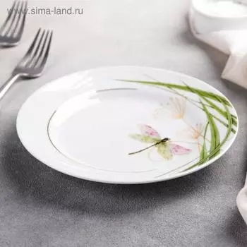 Тарелка фарфоровая «Стрекоза», d=17,5 см, белая