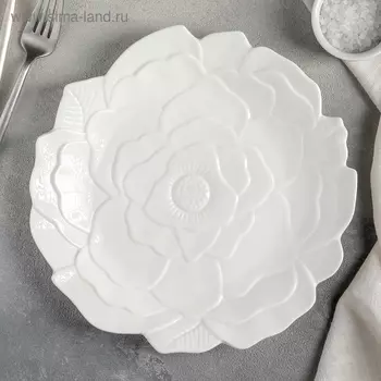 Тарелка обеденная Magistro «Роза», d=25 см, фарфор, белая