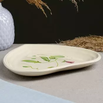 Тарелка "Сердце" 23х22см, горошек