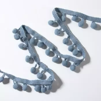 Тесьма декоративная с помпонами, 25±5 мм, 8±0.5 м, серая