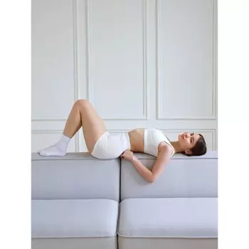 Топ женский поддерживающий на широких бретелях Mirey, размер 46, цвет молочный