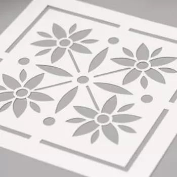 Трафарет "Цветы квилт" 15х15 см