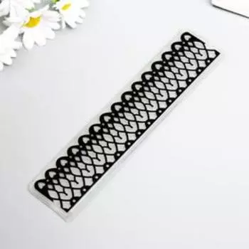 Трафарет для эмбосирования пластик "Плетение и сердечки" 4х15 см