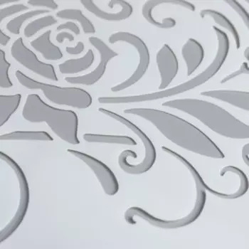 Трафарет пластик "Сердце с розами" 29,7х21 см