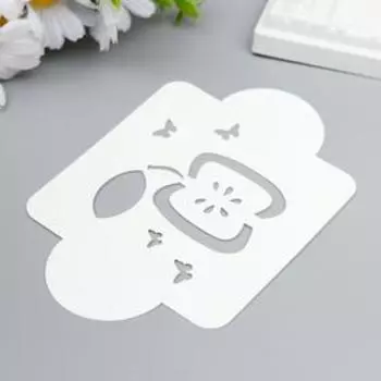 Трафарет пластик "Яблоко" 10х10 см