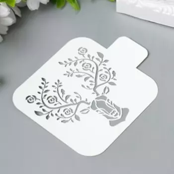 Трафарет "Узорные рога" 9х9 см