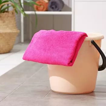 Тряпка для пола Доляна, 220 г/м, 80100 см, микрофибра, с оверлоком, розовая