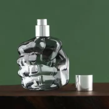 Туалетная вода Strong, 100 мл., кулак