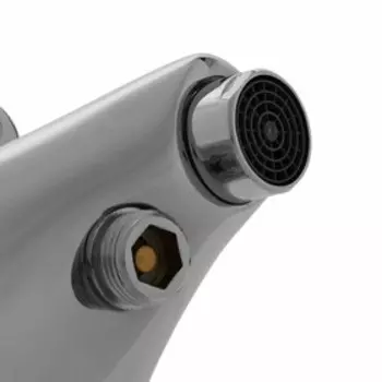 УЦЕНКА Cмеситель для ванны Accoona A6005, однорычажный, латунь, хром