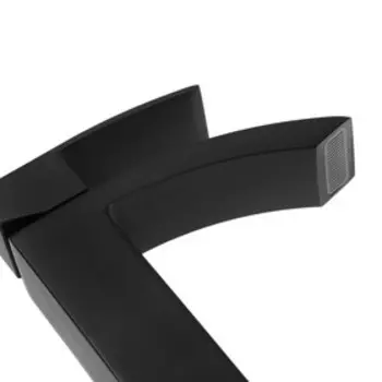 УЦЕНКА Смеситель для раковины Accoona A9123F, однорычажный, высокий, черный