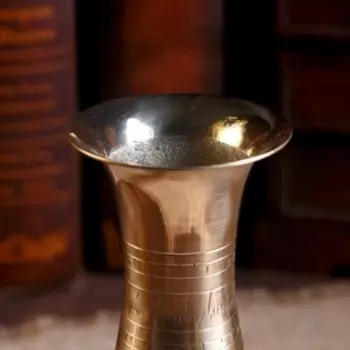 Ваза "Адония" латунь 7,5х7,5х20 см