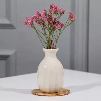 Ваза для цветов декоративная «Любви, счастья» с подставкой, 8 7 6 см.