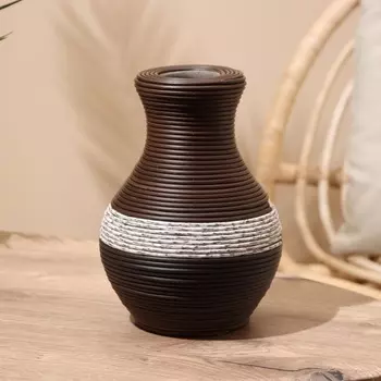 Ваза, 151520 см (+/- 5 см), плетёная