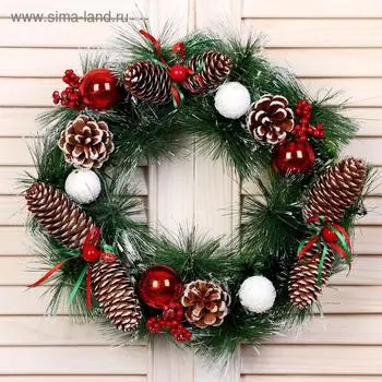 Венок новогодний d=30 см «Зимнее волшебство. Шишечки с шариками»