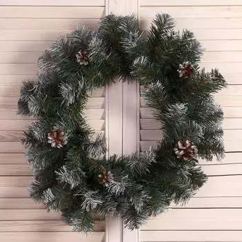 Венок новогодний d=45 см «Рождественский белоснежный иней» с шишками