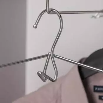 Плечики - вешалки многоуровневые для брюк и одежды SAVANNA, антискользящие с защитой от заломов, 3722 см, металл, полиуретан, цвет чёрный