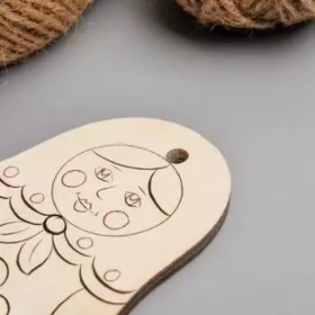 Заготовка для творчества «Матрёшка с ромашкой»