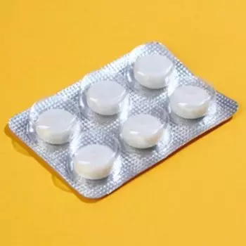 Жевательная резинка «Мне poher» в блистере, 7 г.