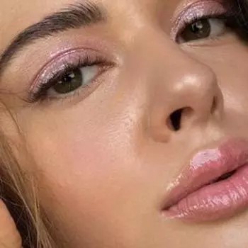 Жидкие перламутровые тени для век Glitter bomb, оттенок Pink lover, 4,5 мл