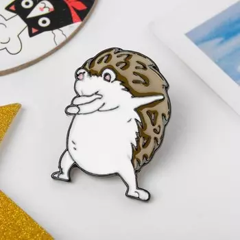 Значок «Ёж» хайп, бело-коричневый в чёрном металле