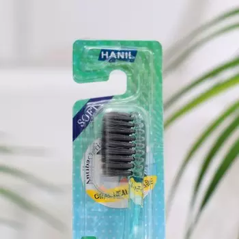 Зубная щетка Dental Pro Care green мягкая