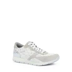 Кроссовки всесезонные