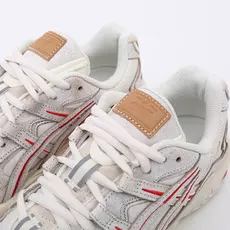 Кроссовки ASICS