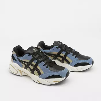 Кроссовки ASICS