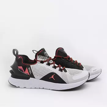 Кроссовки Jordan