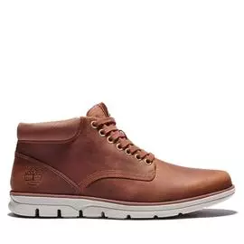 Bradstreet Chukka