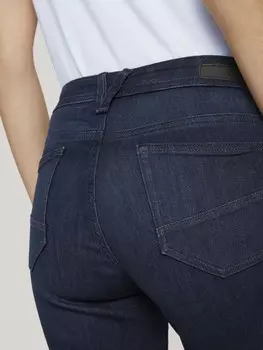 Alexa Slim Jeans