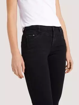 Alexa Slim Stretch Jeans