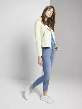 Nela Extra Skinny Jeans