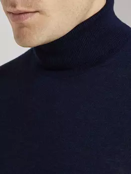 Пуловер