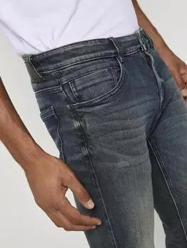 Josh Regular Slim Jeans
