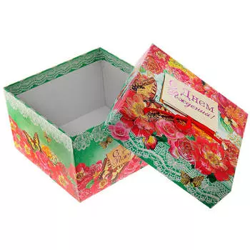 Коробка квадрат+полоска №3 19,5*19,5*9,5см Санвест