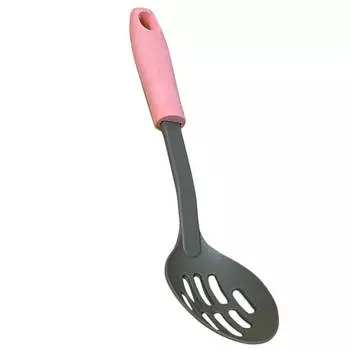 Ложка с прорезями Европа розовая кт015d